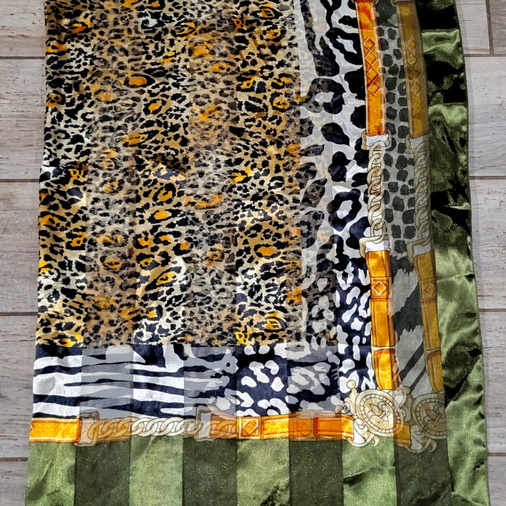 Scarf animal print large satin square